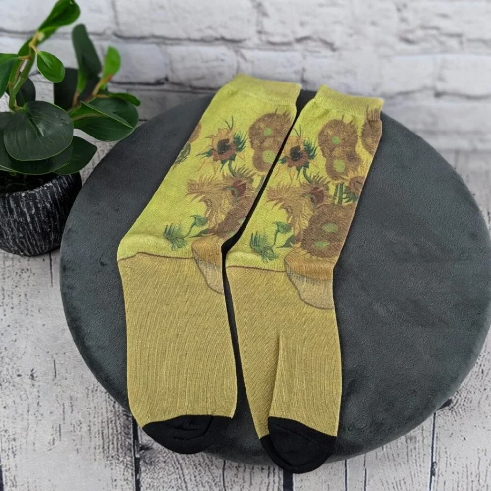 Green yellow color Van Gogh sunflowers in a vase novelty fancy whimsical socks